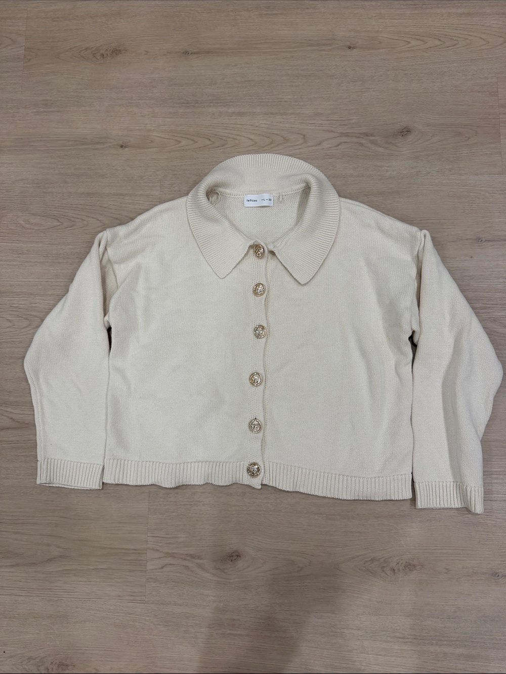 Lefties Large Cream Button-Front Knit Cardigan Sweater